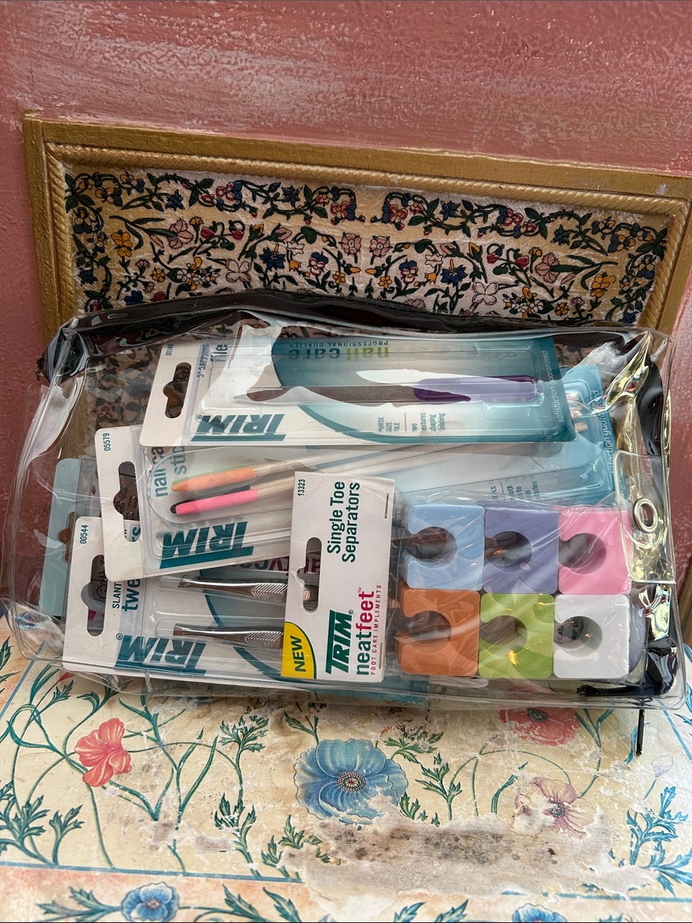 Mani & Pedi, Foot & Hand Care Kit with Travel Case - Picture 7 of 7
